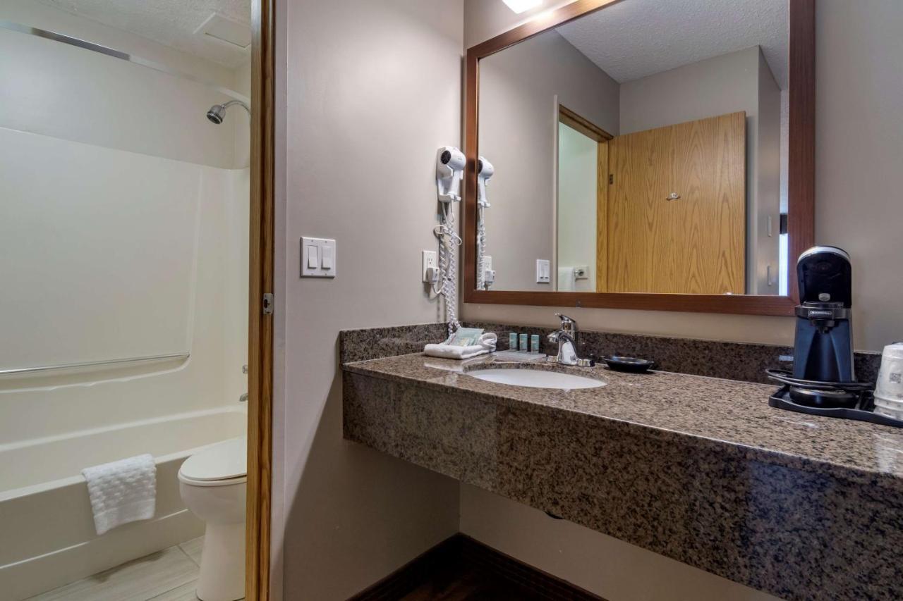 Surestay Plus Hotel By Best Western Salmon Arm Luaran gambar