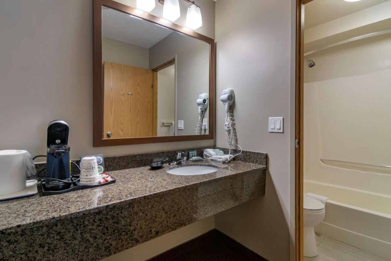 Surestay Plus Hotel By Best Western Salmon Arm Luaran gambar