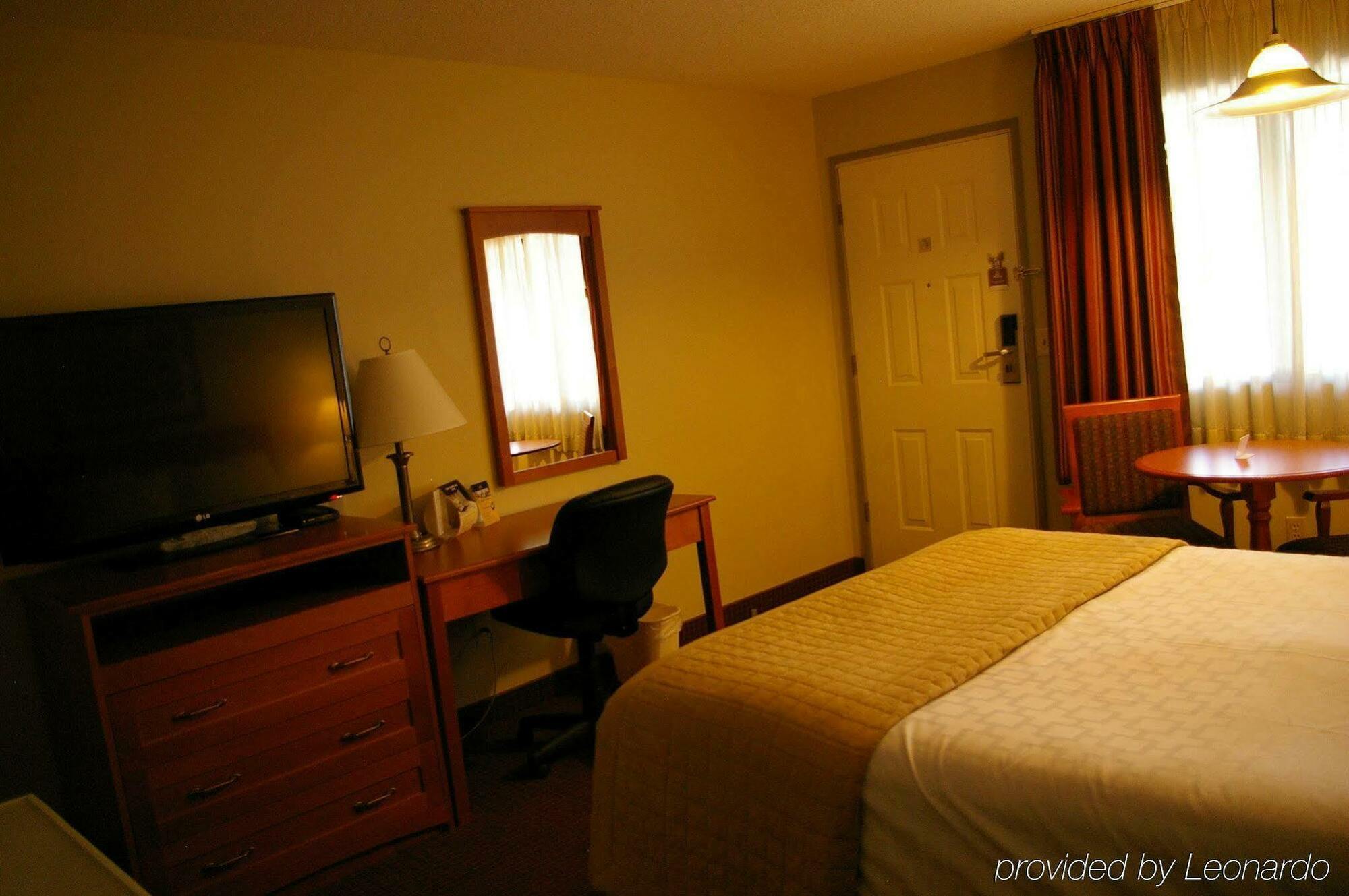Surestay Plus Hotel By Best Western Salmon Arm Bilik gambar